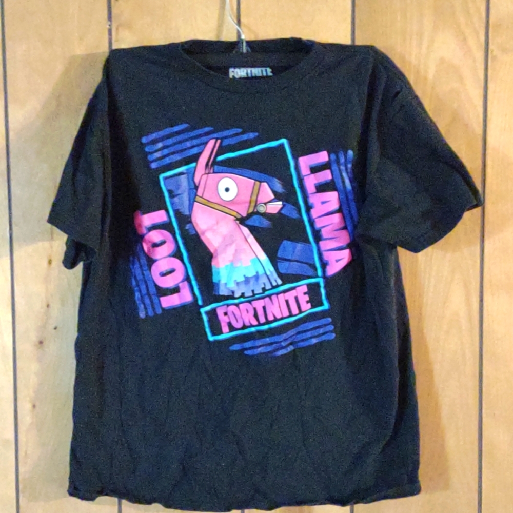 Fortnite loot llama Tshirt